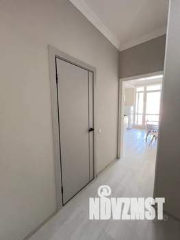 Студия квартира, посуточно, 40м2, 9/9 этаж