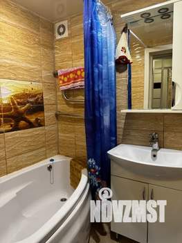 2-к квартира, посуточно, 45м2, 1/2 этаж