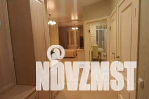 1-к квартира, посуточно, 40м2, 4/15 этаж