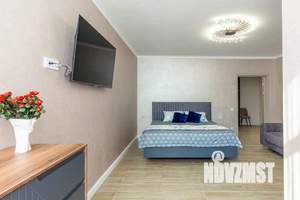 1-к квартира, посуточно, 60м2, 1/1 этаж