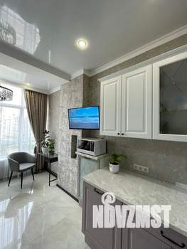 1-к квартира, посуточно, 49м2, 3/8 этаж