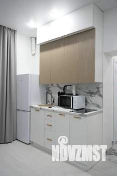 1-к квартира, посуточно, 45м2, 3/3 этаж