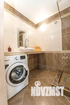 2-к квартира, посуточно, 65м2, 1/4 этаж
