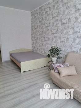 1-к квартира, посуточно, 47м2, 1/4 этаж