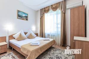 3-к квартира, посуточно, 47м2, 1/1 этаж