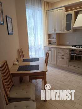 2-к квартира, посуточно, 68м2, 6/7 этаж