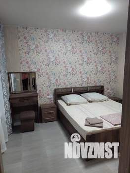 Студия квартира, посуточно, 40м2, 1/1 этаж