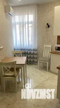Студия квартира, посуточно, 30м2, 5/5 этаж