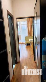 Студия квартира, посуточно, 40м2, 2/3 этаж