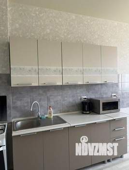 1-к квартира, посуточно, 44м2, 4/7 этаж