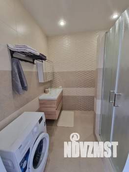 Студия квартира, посуточно, 35м2, 2/3 этаж