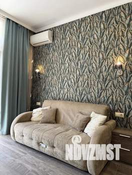 Студия квартира, посуточно, 25м2, 1/8 этаж