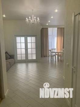 1-к квартира, посуточно, 55м2, 1/5 этаж