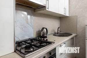 2-к квартира, посуточно, 33м2, 1/3 этаж