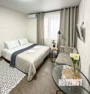 Студия квартира, посуточно, 21м2, 1/9 этаж