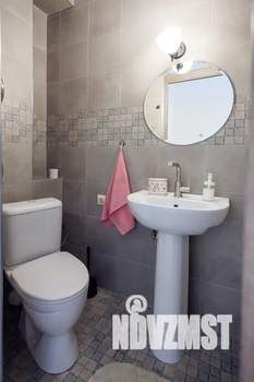 1-к квартира, посуточно, 50м2, 2/3 этаж