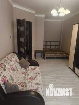 1-к квартира, посуточно, 38м2, 3/9 этаж