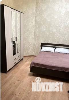 1-к квартира, посуточно, 45м2, 4/4 этаж