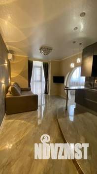 1-к квартира, посуточно, 62м2, 1/10 этаж