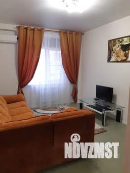 1-к квартира, посуточно, 45м2, 1/8 этаж