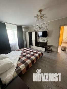 2-к квартира, посуточно, 45м2, 3/5 этаж