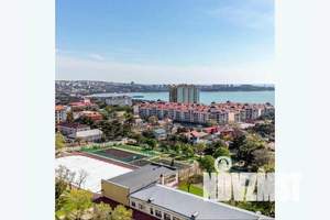 1-к квартира, посуточно, 45м2, 13/16 этаж