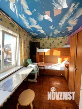 4-к квартира, посуточно, 61м2, 5/5 этаж
