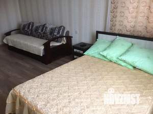 1-к квартира, посуточно, 40м2, 1/3 этаж