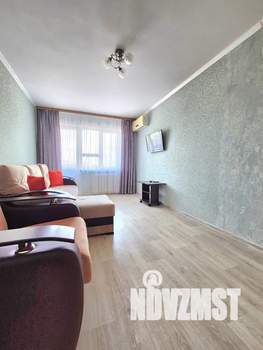 2-к квартира, посуточно, 50м2, 3/5 этаж