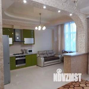 1-к квартира, посуточно, 46м2, 1/1 этаж