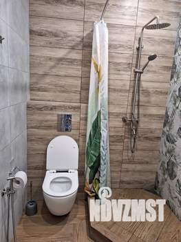 Студия квартира, посуточно, 35м2, 2/3 этаж