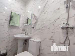 Студия квартира, посуточно, 33м2, 1/3 этаж