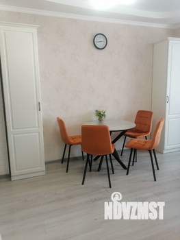 Студия квартира, посуточно, 28м2, 1/6 этаж