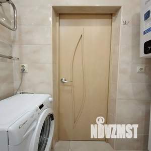 1-к квартира, посуточно, 42м2, 6/8 этаж