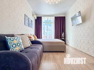 1-к квартира, посуточно, 37м2, 4/8 этаж