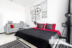 Студия квартира, посуточно, 33м2, 1/6 этаж