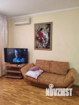 1-к квартира, посуточно, 50м2, 2/5 этаж