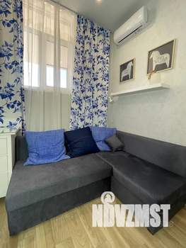 Студия квартира, посуточно, 20м2, 1/6 этаж