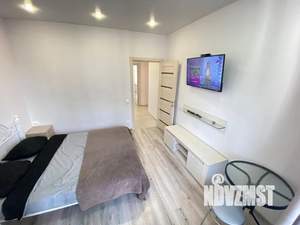 1-к квартира, посуточно, 61м2, 12/16 этаж