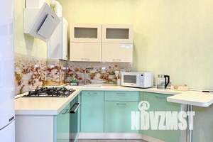 1-к квартира, посуточно, 44м2, 2/8 этаж