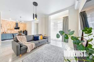 1-к квартира, посуточно, 43м2, 1/6 этаж