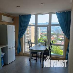 2-к квартира, посуточно, 50м2, 8/8 этаж