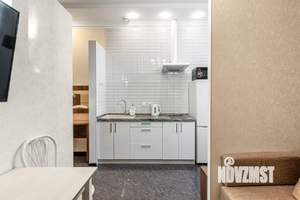 Студия квартира, посуточно, 30м2, 1/4 этаж