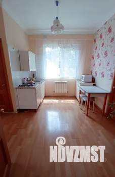 2-к квартира, посуточно, 55м2, 2/2 этаж