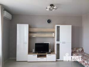 1-к квартира, посуточно, 43м2, 9/16 этаж