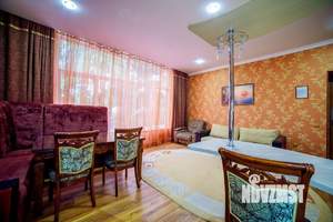 2-к квартира, посуточно, 60м2, 1/1 этаж