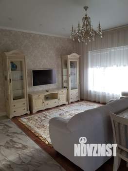 3-к квартира, посуточно, 120м2, 1/3 этаж