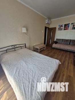 1-к квартира, посуточно, 42м2, 2/6 этаж