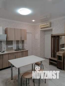 Студия квартира, посуточно, 40м2, 1/1 этаж