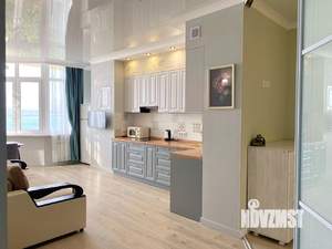 Студия квартира, посуточно, 50м2, 10/11 этаж